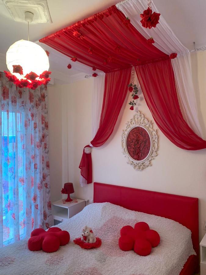 Myparalia Apartament ***** エクステリア 写真